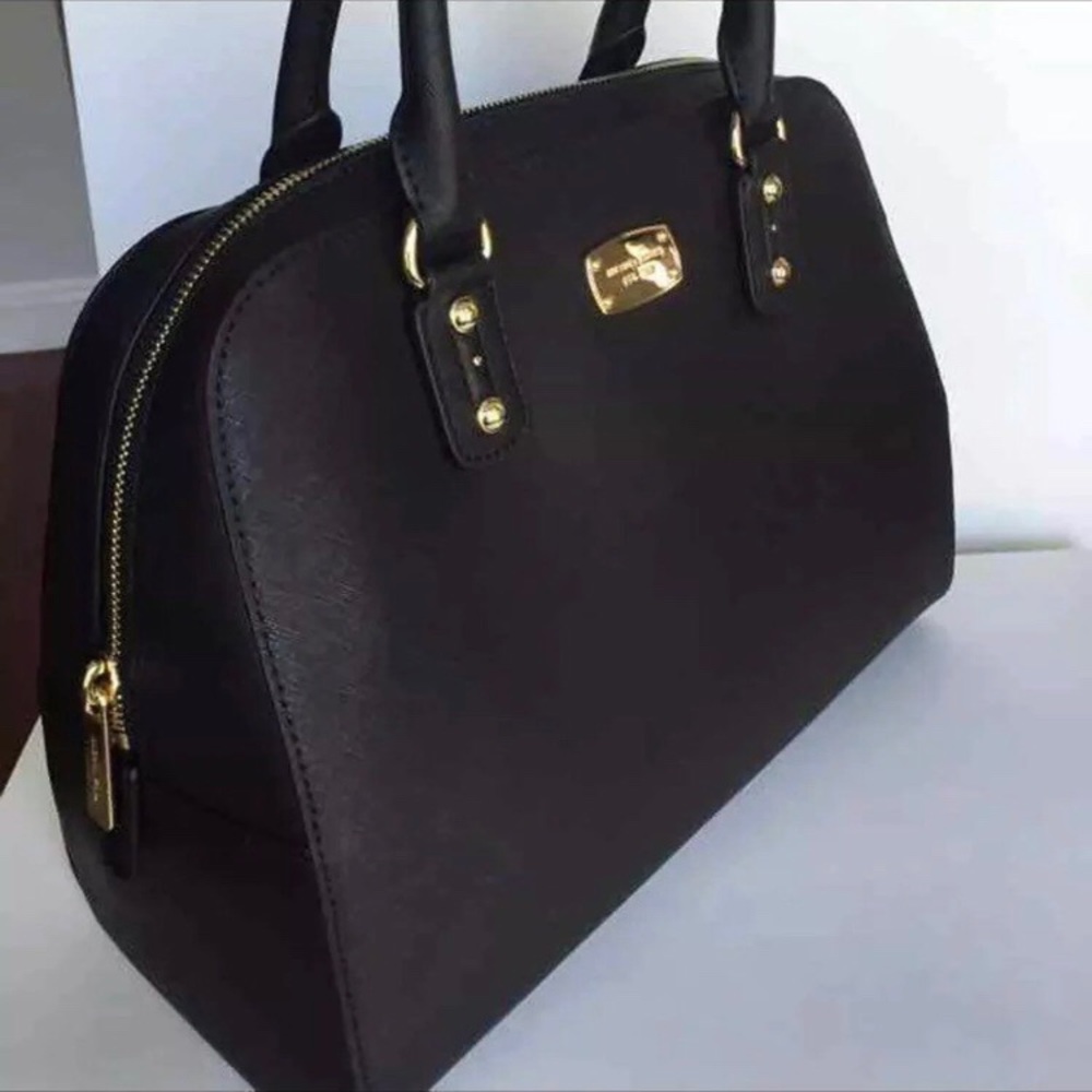 Micheal Kors Doctors Bag Purse